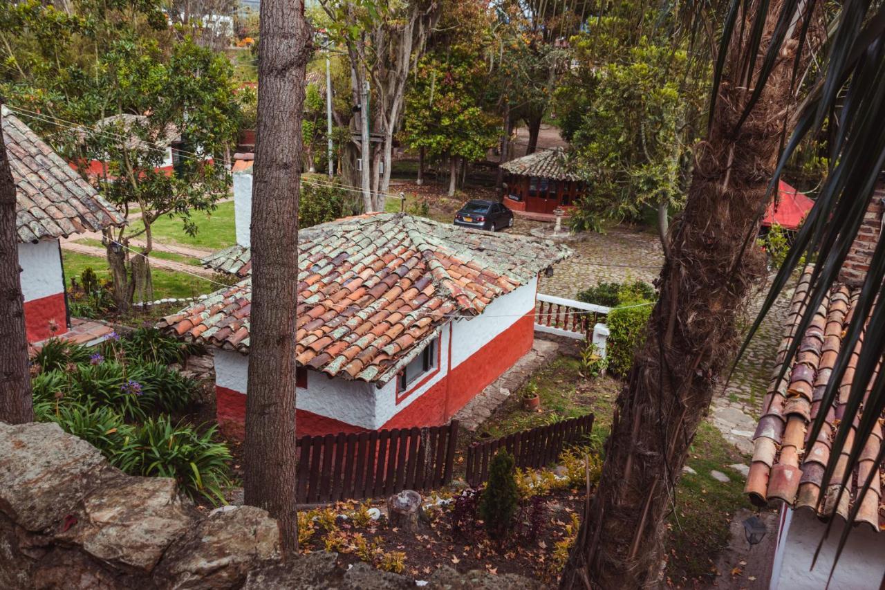 Hotel y Centro de Convenciones Pueblito de Yerbabuena Paraíso Natural Chía Exterior foto